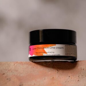Love DNA Krem Regenerujacy dla cery suchej i mieszanej 50ml